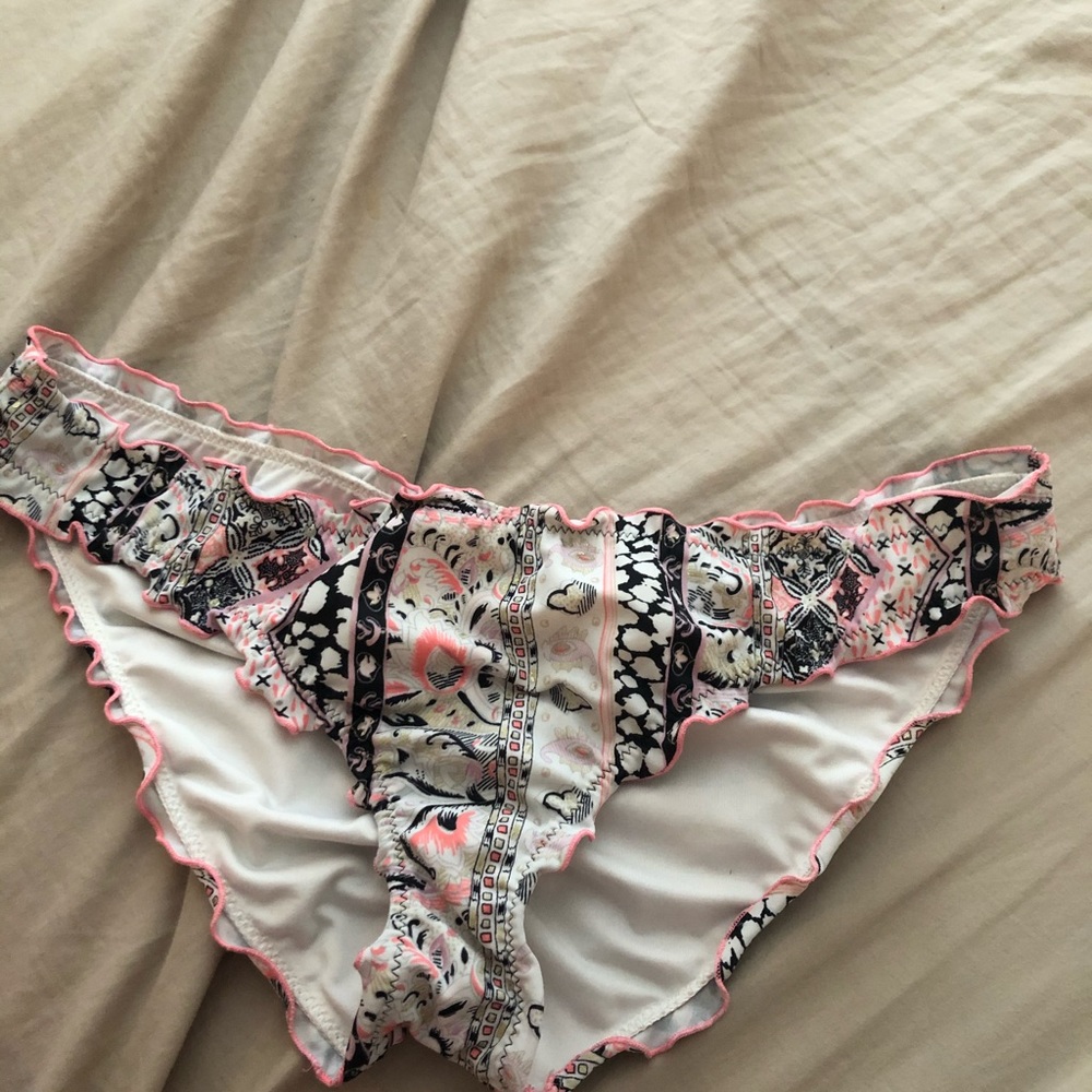 Victoria’s Secret bikini bottoms